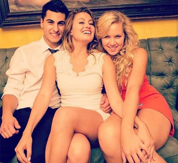 Asian Threesome intro