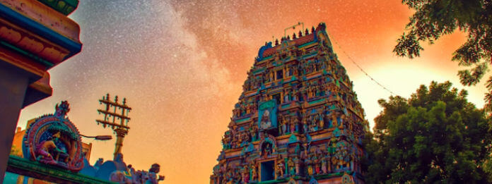 Indian cities for Aunty Threesome