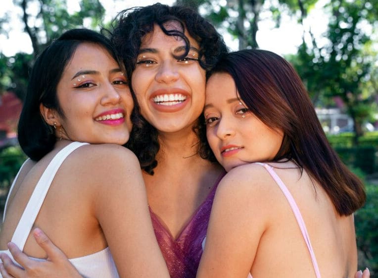 indian Threesome review